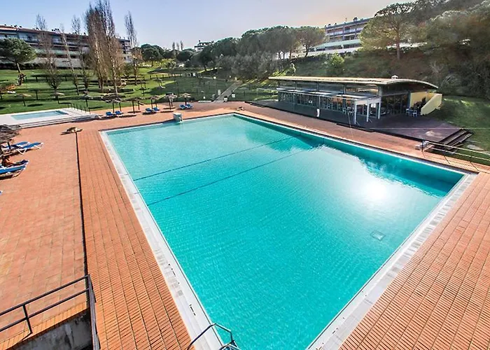 Lovely 1 Bedroom In With Pool Apartament *