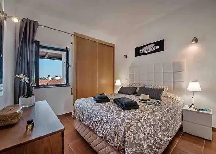 Lovely 1 Bedroom In With Pool Appartement Lagos