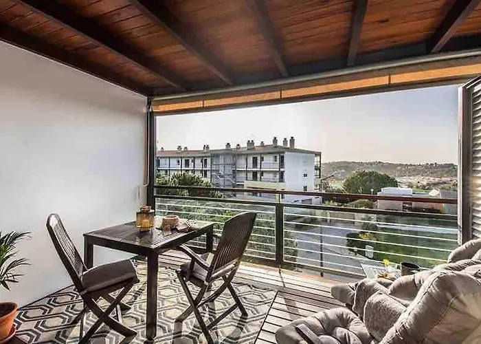Lovely 1 Bedroom In With Pool * Lagos