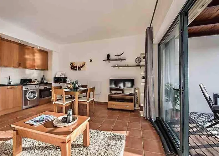 Lovely 1 Bedroom In With Pool Appartement Lagos