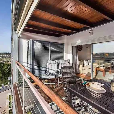 Lovely 1 Bedroom In With Pool *