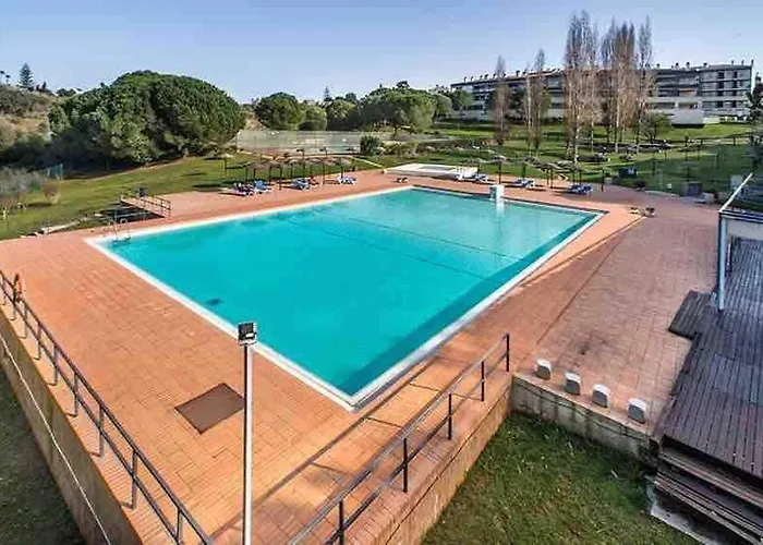 Lovely 1 Bedroom In With Pool * Lagos