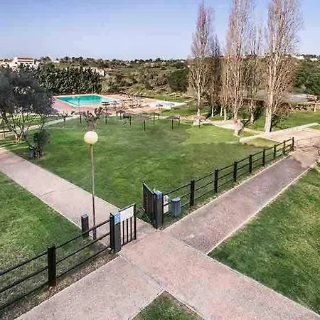 Lovely 1 Bedroom In With Pool شقة لاغوس