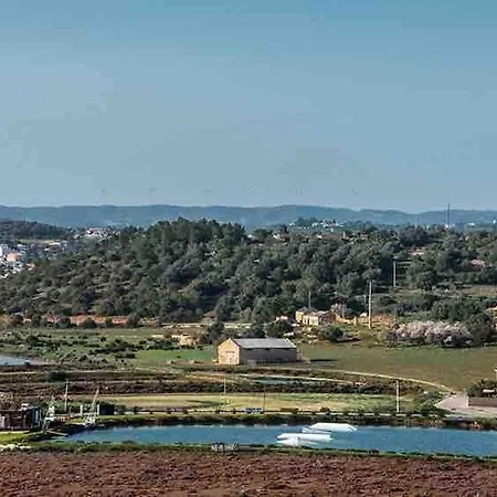 شقة Lovely 1 Bedroom In With Pool *